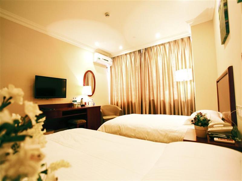 Greentree Inn Anhui Wuhu Zhongshan Road Pedestrian Street Express Hotel Zewnętrze zdjęcie