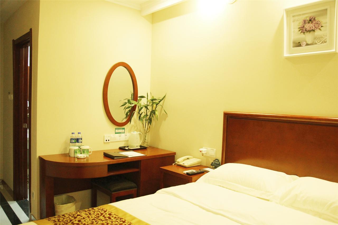 Greentree Inn Anhui Wuhu Zhongshan Road Pedestrian Street Express Hotel Zewnętrze zdjęcie